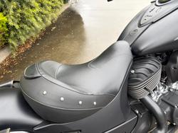 2016 Indian CHIEF DARK HORSE Black