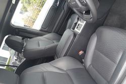 2025 Toyota Landcruiser Prado Altitude
