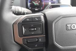 2025 Toyota Landcruiser Prado Altitude