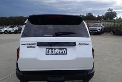 2025 Toyota Landcruiser Prado Altitude