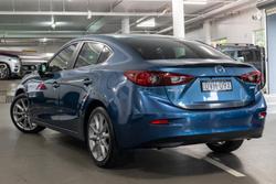 2018 Mazda 3 SP25