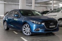 2018 Mazda 3 SP25