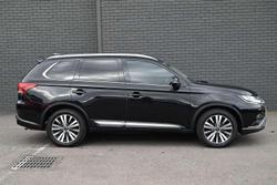 2018 Mitsubishi Outlander LS