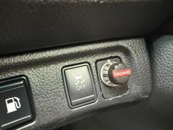 2018 Nissan Navara ST