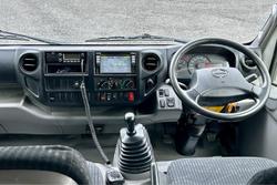 2014 Hino 300 Series 917 X Long