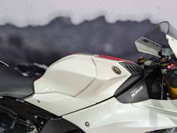 2022 Yamaha YZF-R1 WHITE