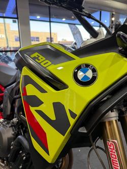 2026 BMW Motorrad F 900 GS ENDURO Sao Paulo Yellow