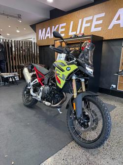 2026 BMW Motorrad F 900 GS ENDURO Sao Paulo Yellow
