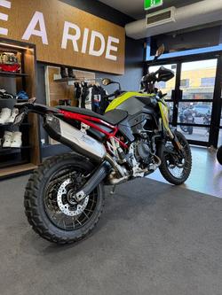 2026 BMW Motorrad F 900 GS ENDURO Sao Paulo Yellow
