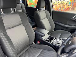 2024 Mitsubishi Outlander ES