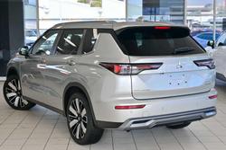 2025 Mitsubishi Outlander Aspire