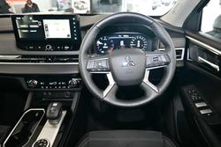 2025 Mitsubishi Outlander Aspire