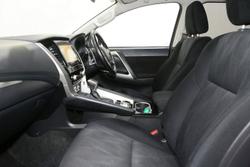 2023 Mitsubishi Pajero Sport GLS