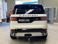 2020 Land Rover Discovery SD6 Landmark Edition