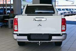 2024 Mitsubishi Triton GLX