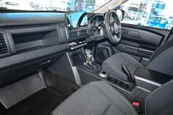 2024 Mitsubishi Triton GLX