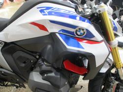 2026 BMW Motorrad 2026 Bmw 1300CC R 1300 R PERFORMANCE Road light WHITE