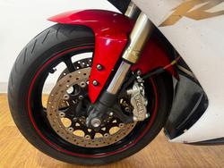 2002 Yamaha YZF-R1 WHITE