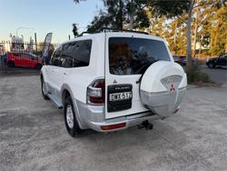 2001 MITSUBISHI PAJERO GLS LWB (4x4)