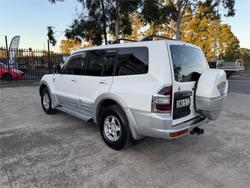 2001 MITSUBISHI PAJERO GLS LWB (4x4)