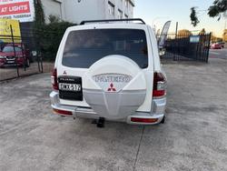 2001 MITSUBISHI PAJERO GLS LWB (4x4)