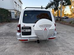 2001 MITSUBISHI PAJERO GLS LWB (4x4)