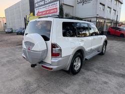 2001 MITSUBISHI PAJERO GLS LWB (4x4)
