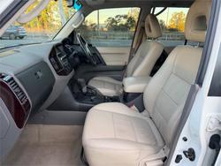 2001 MITSUBISHI PAJERO GLS LWB (4x4)