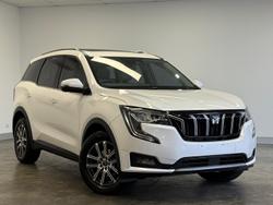 2023 Mahindra XUV700 AX7L
