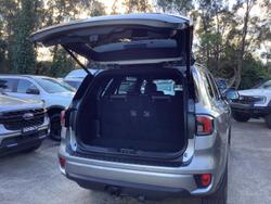 2025 Ford Everest Platinum