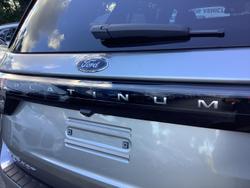 2025 Ford Everest Platinum