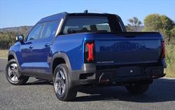 2026 KGM Musso EV AWD