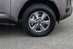 2025 Toyota Landcruiser VX
