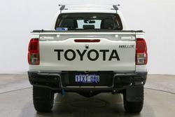 2022 Toyota Hilux SR