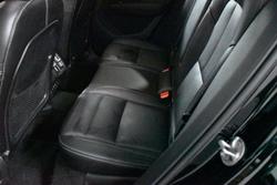 2022 Volvo XC40 Ultimate B5 Dark