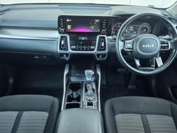 2022 Kia Sorento Sport
