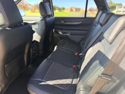 2025 Ford Everest Platinum