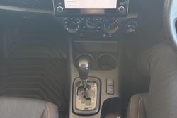2023 Toyota Hilux SR