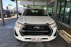 2023 Toyota Hilux SR
