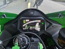2025 Kawasaki NINJA ZX-10R Green