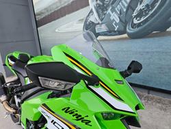 2025 Kawasaki NINJA ZX-10R Green