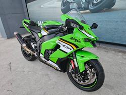 2025 Kawasaki NINJA ZX-10R Green