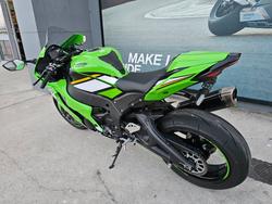 2025 Kawasaki NINJA ZX-10R Green
