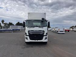 2025 Isuzu F Series FVL 260-300 AT R67
