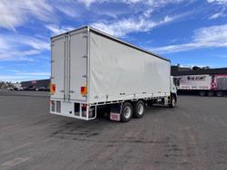 2025 Isuzu F Series FVL 260-300 AT R67