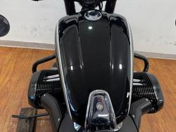 2021 BMW Motorrad R 18 Black
