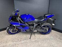 2024 Yamaha 2024 Yamaha 660CC YZF66 R7 BLUE