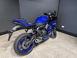 2024 Yamaha 2024 Yamaha 660CC YZF66 R7 BLUE