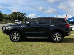 2017 Ford Everest Titanium