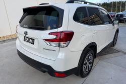 2021 Subaru Forester 2.5i